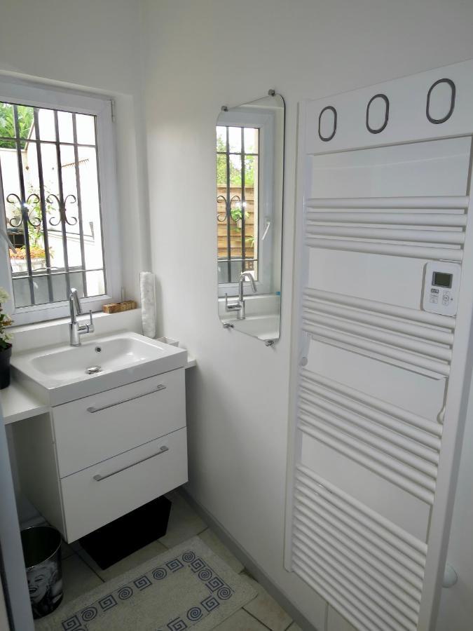 Ferienwohnung Duplex Contemporain Terrasse Exterieure Parking Leves Exterior foto
