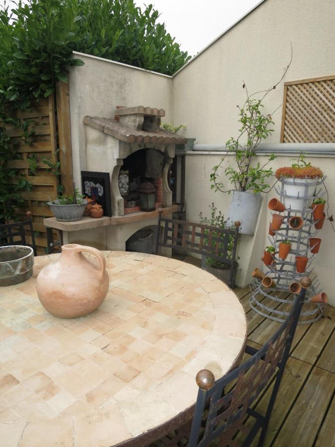 Ferienwohnung Duplex Contemporain Terrasse Exterieure Parking Leves Exterior foto