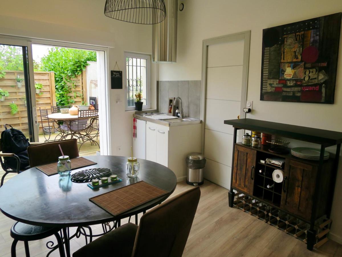 Ferienwohnung Duplex Contemporain Terrasse Exterieure Parking Leves Exterior foto