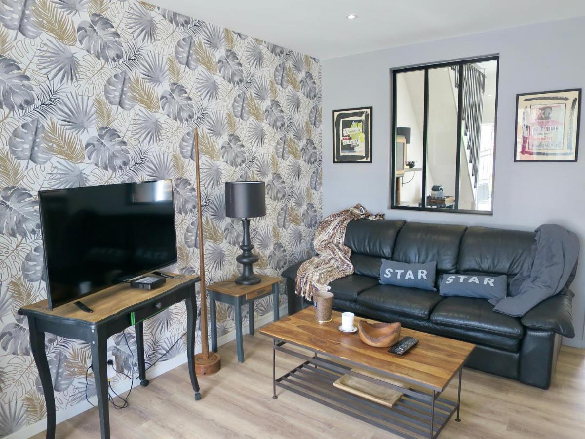 Ferienwohnung Duplex Contemporain Terrasse Exterieure Parking Leves Exterior foto